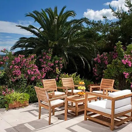 Luxury Beachfront With Private Pool At The In - Peljesac Orebić