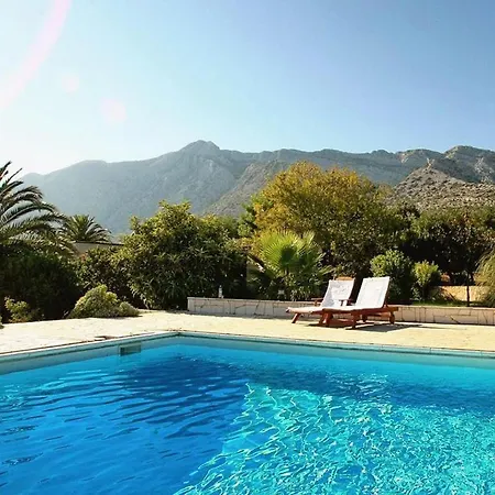 Villa Luxury Beachfront With Private Pool At The In - Peljesac