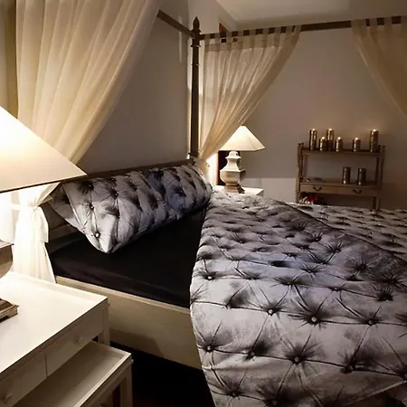 Luxury Beachfront With Private Pool At The In - Peljesac *